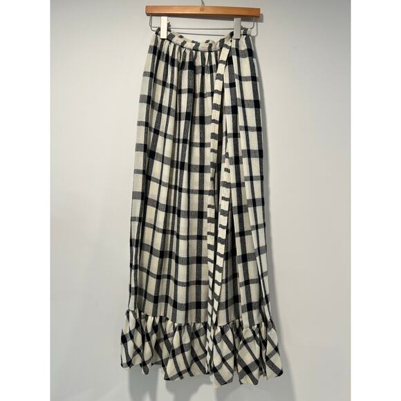 Donald Davies Wool Wrap Maxi Skirt Made in Ireland Black White Plaid Small JL - Picture 1 of 10